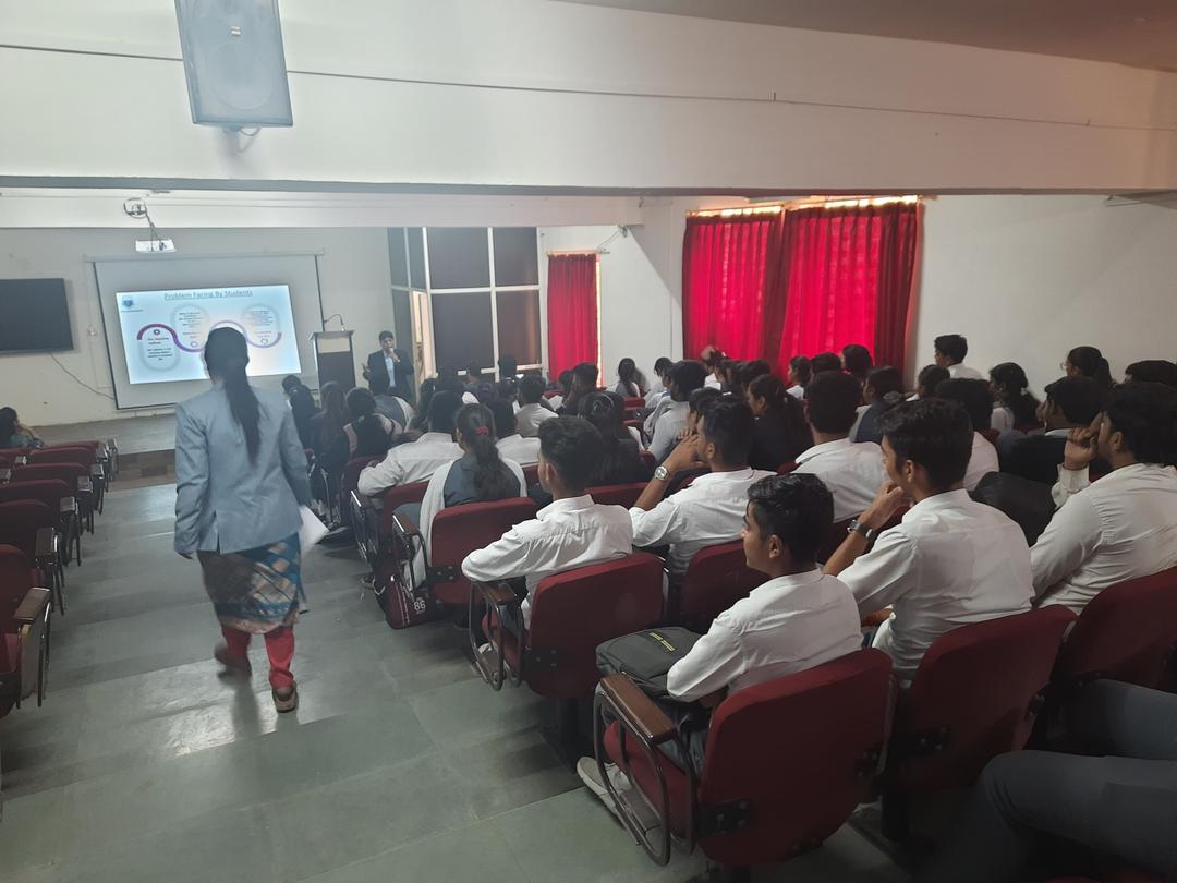 Chameli Devi College 16
