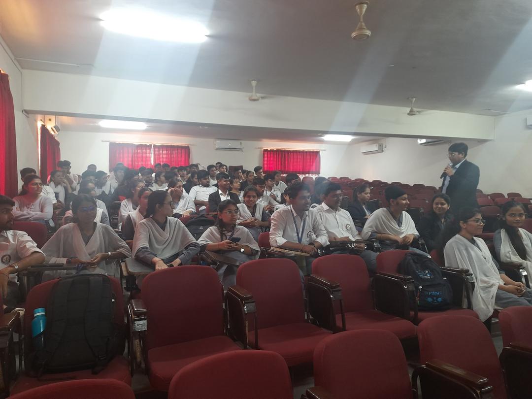 Chameli Devi College 5